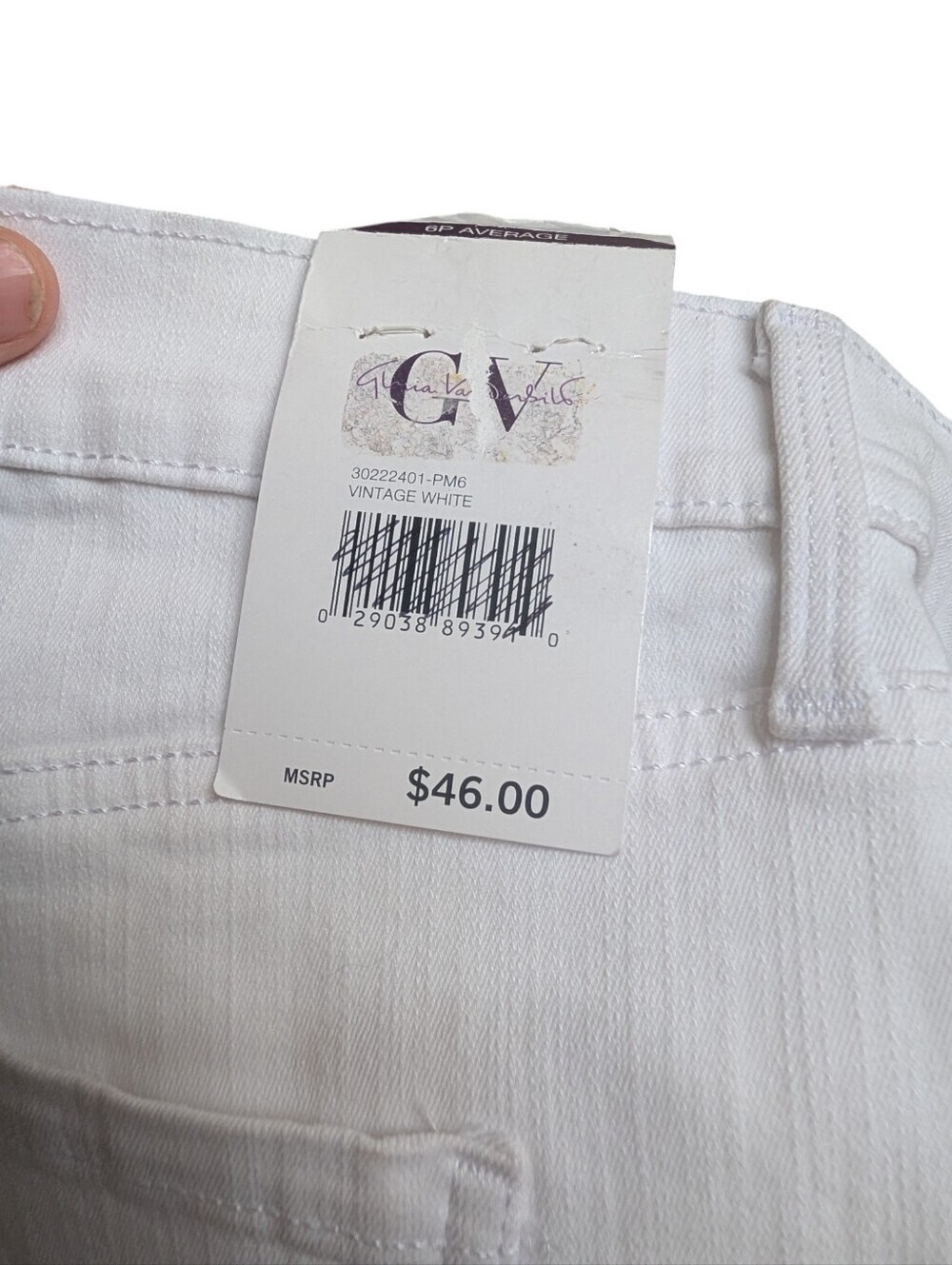 NWT Gloria Vanderbilt Lorelai All Around Slimming Effect White Bermuda Shorts 6P - Picture 8 of 11